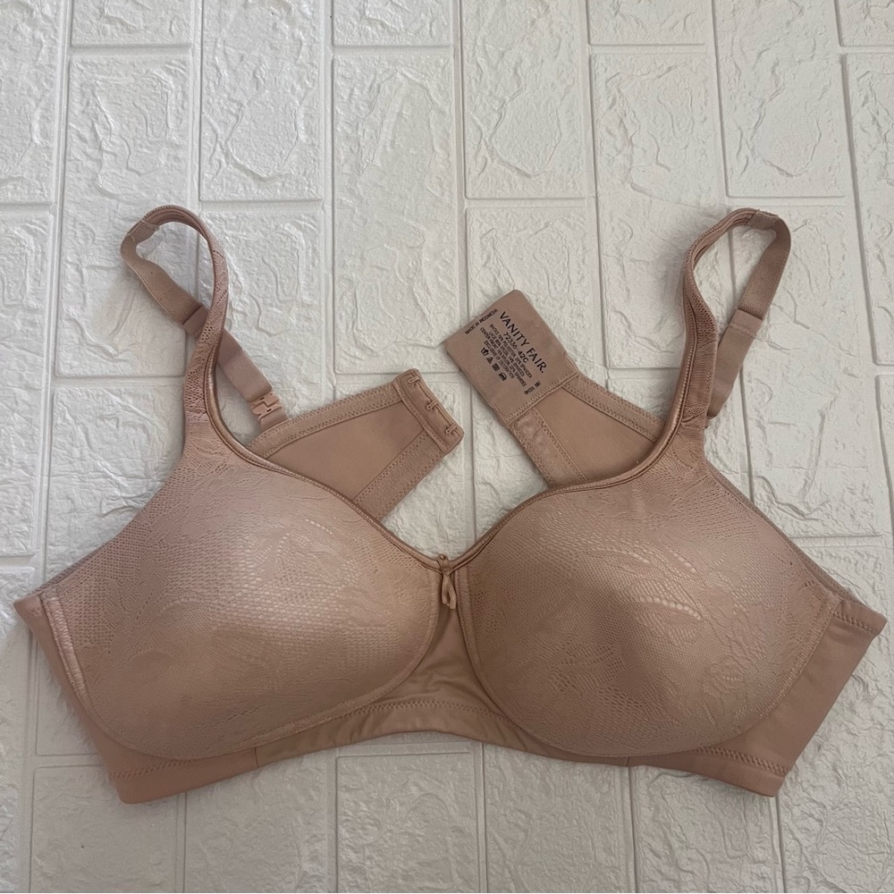 VANITY  FAIR Lace Padded No  Wire Bra 72336 Size 42C
